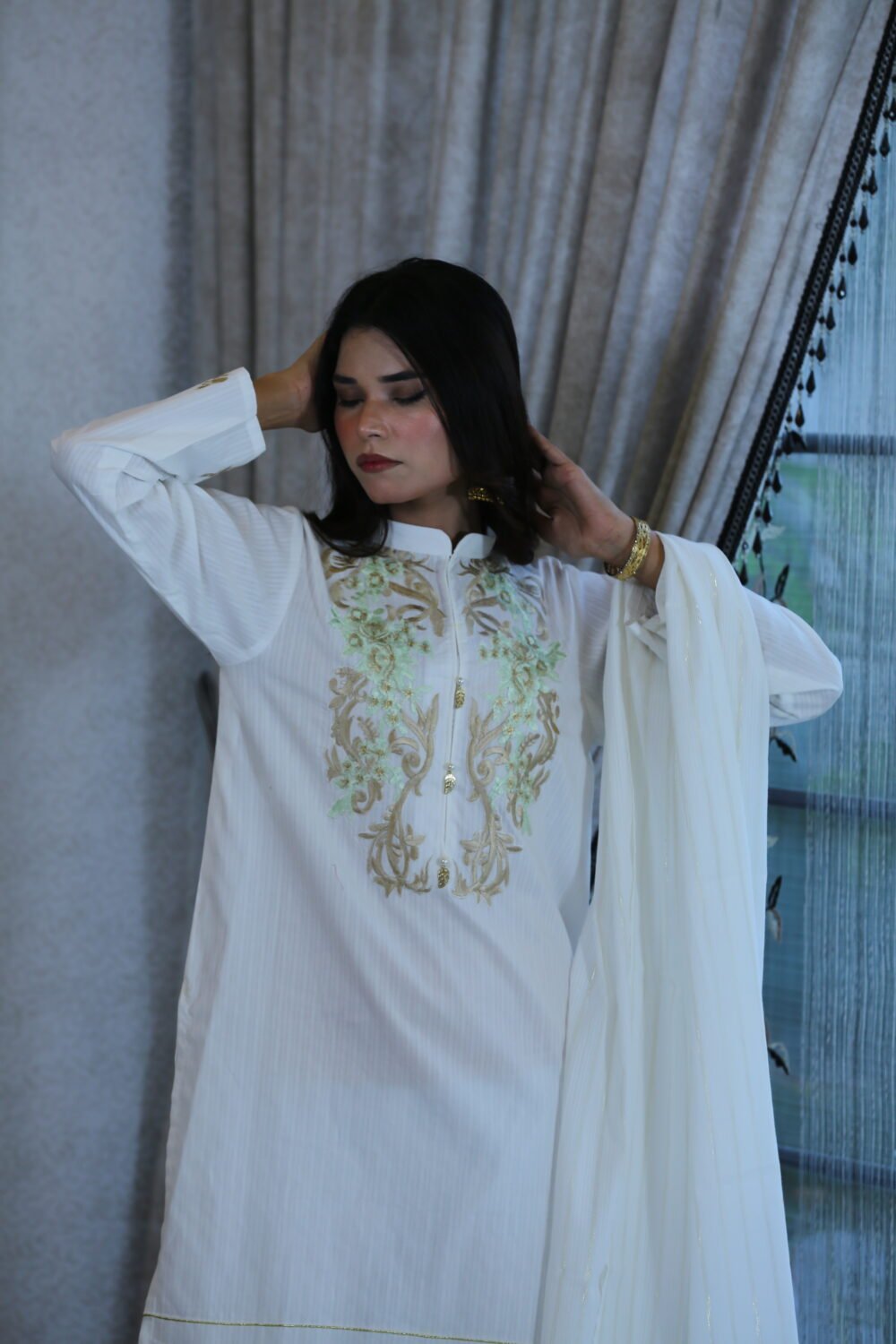 White Charm – 3-Piece Embroidered Doria Lawn Suit - Image 11