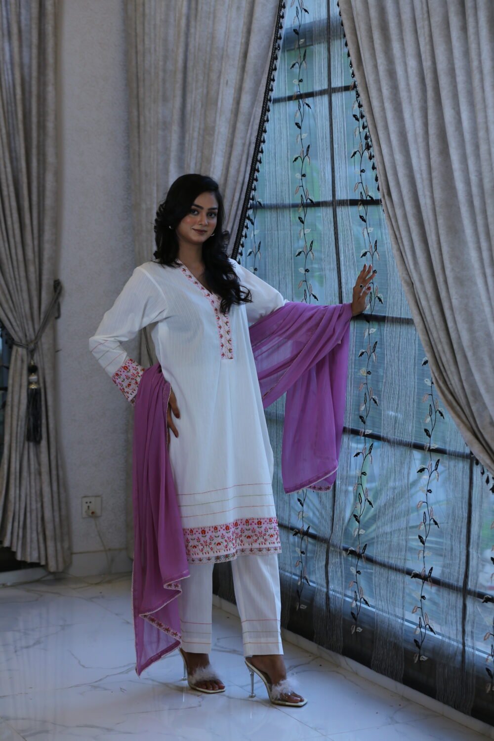 Blush White – 3-Piece Embroidered Lawn Suit (Eid Collection) - Image 7