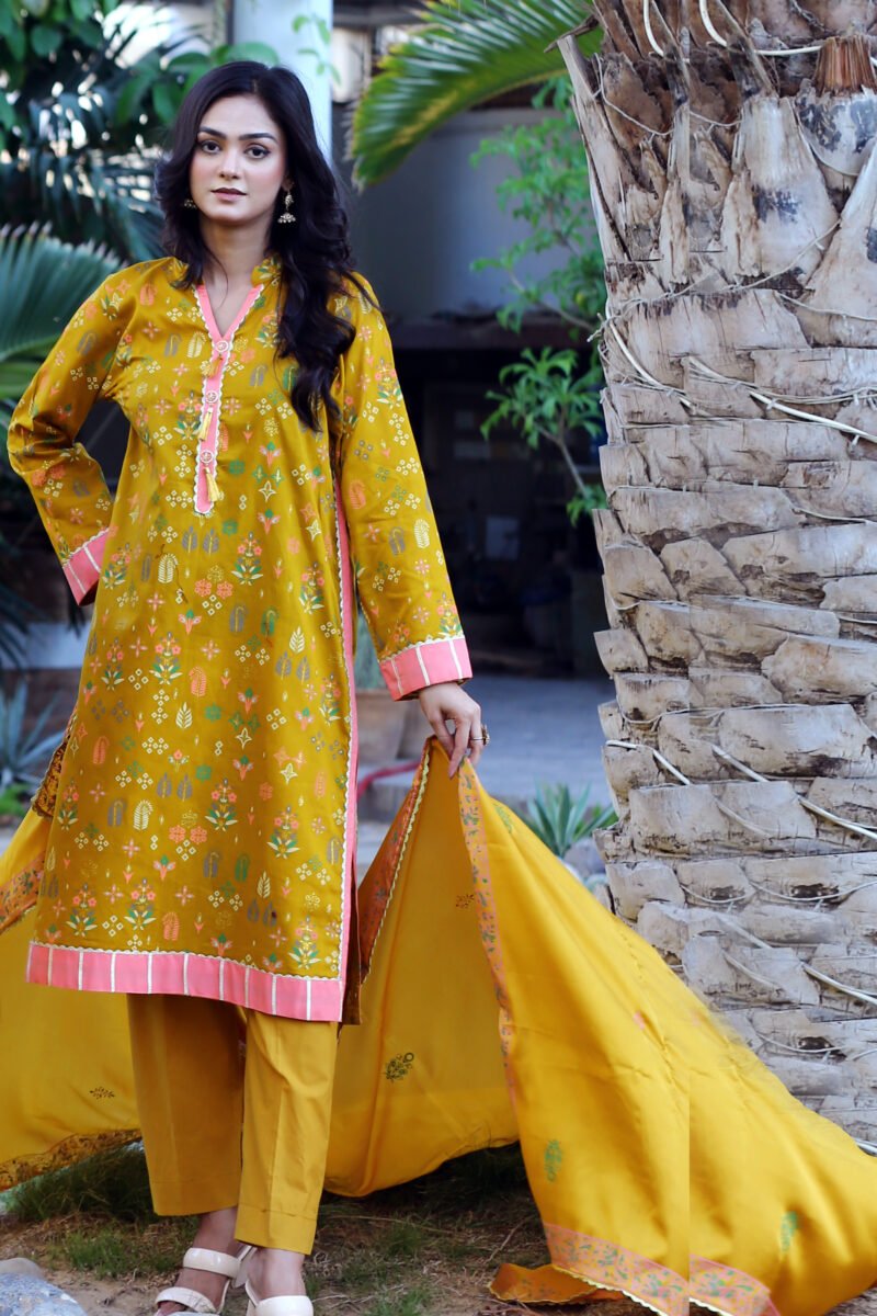 Mustard – 3-Piece Lawn Eid Suit with Glitter Block Print