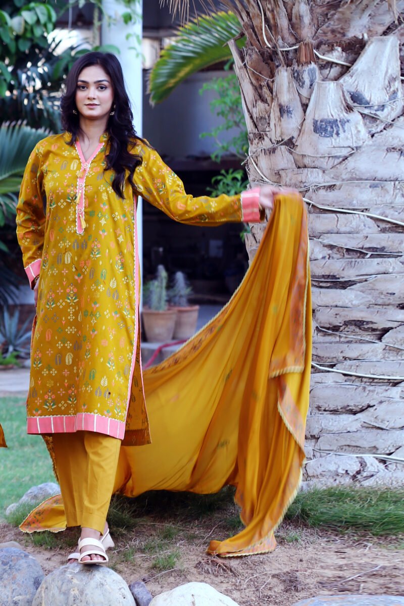 Mustard – 3-Piece Lawn Eid Suit with Glitter Block Print