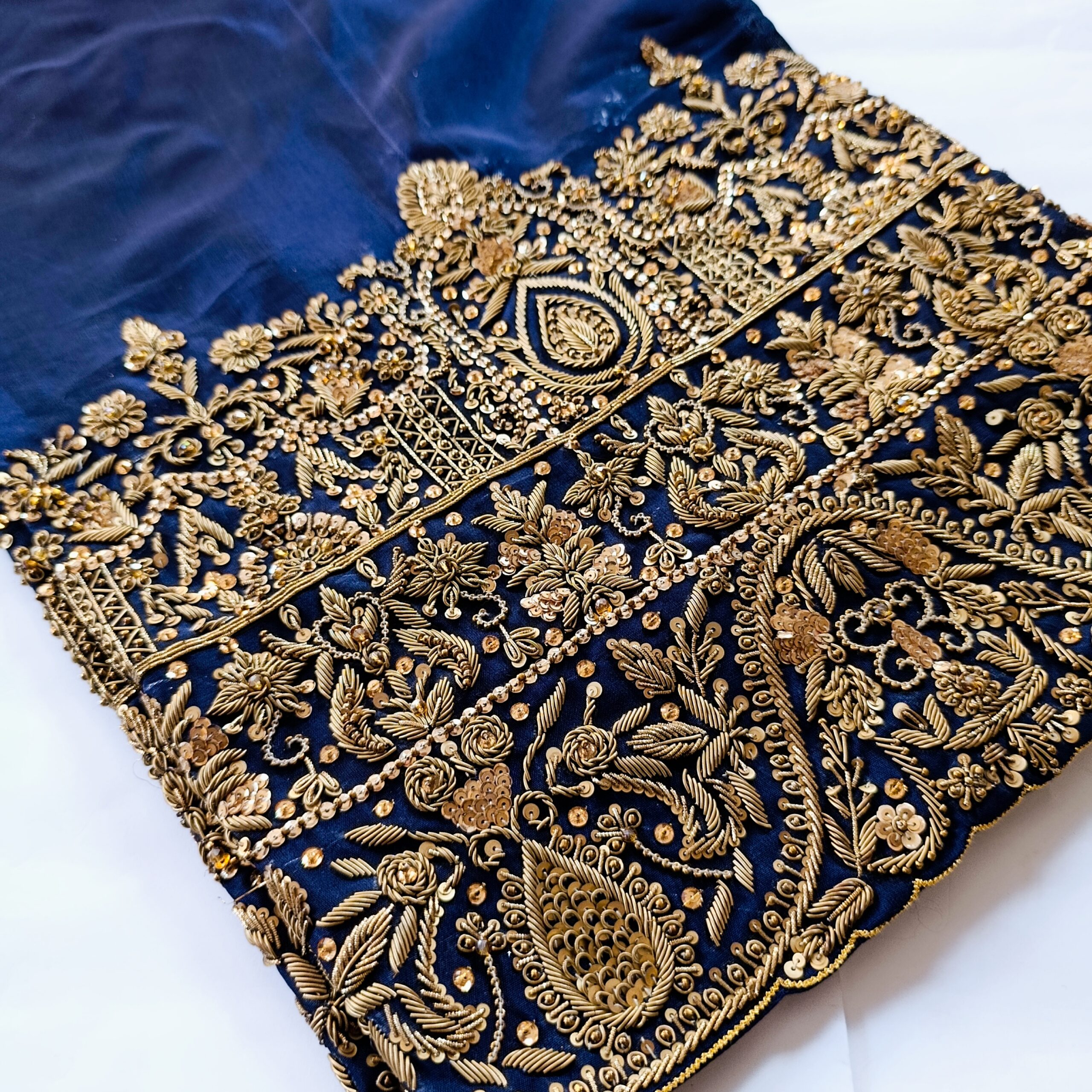 Zar-e-Neelam - Image 13