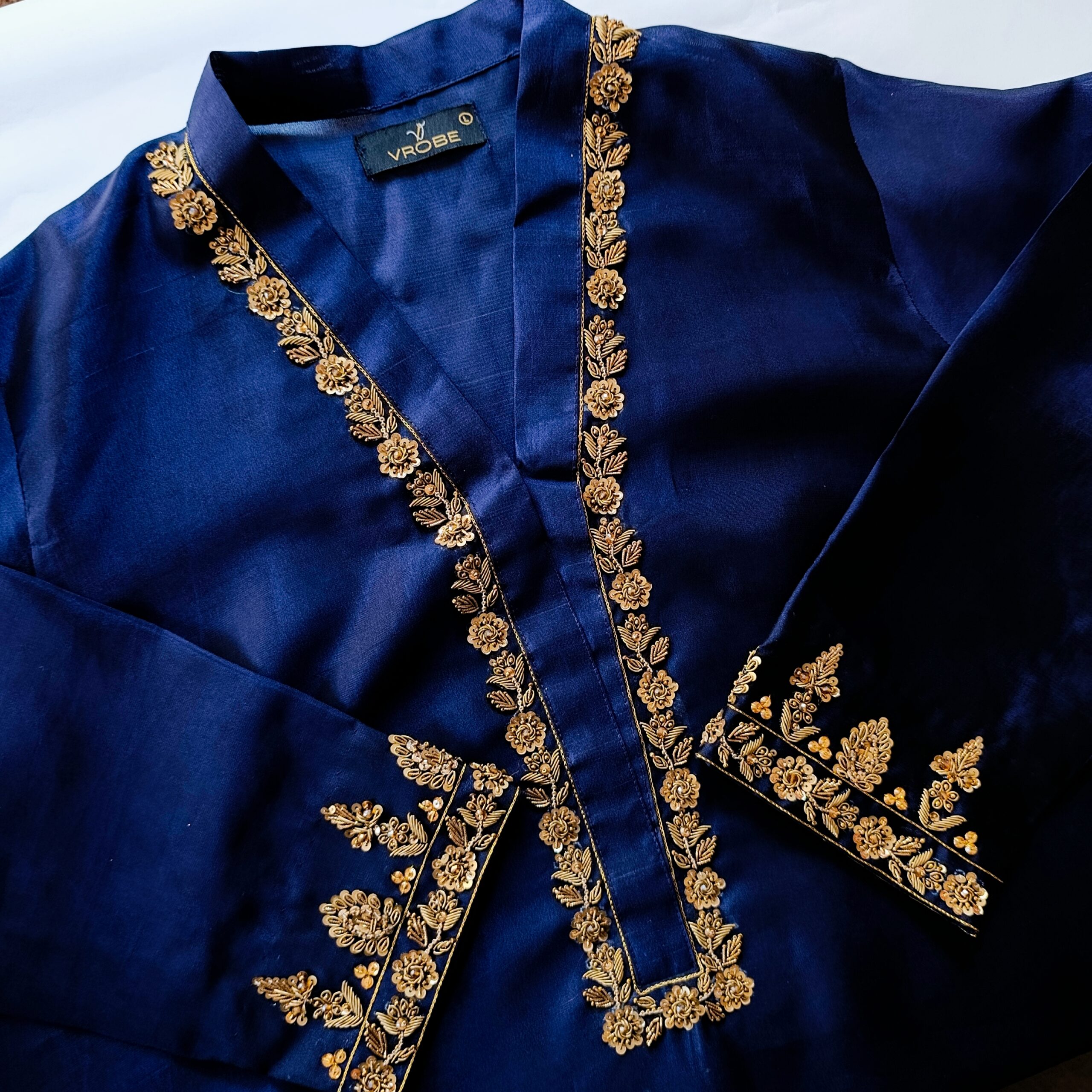 Zar-e-Neelam - Image 12