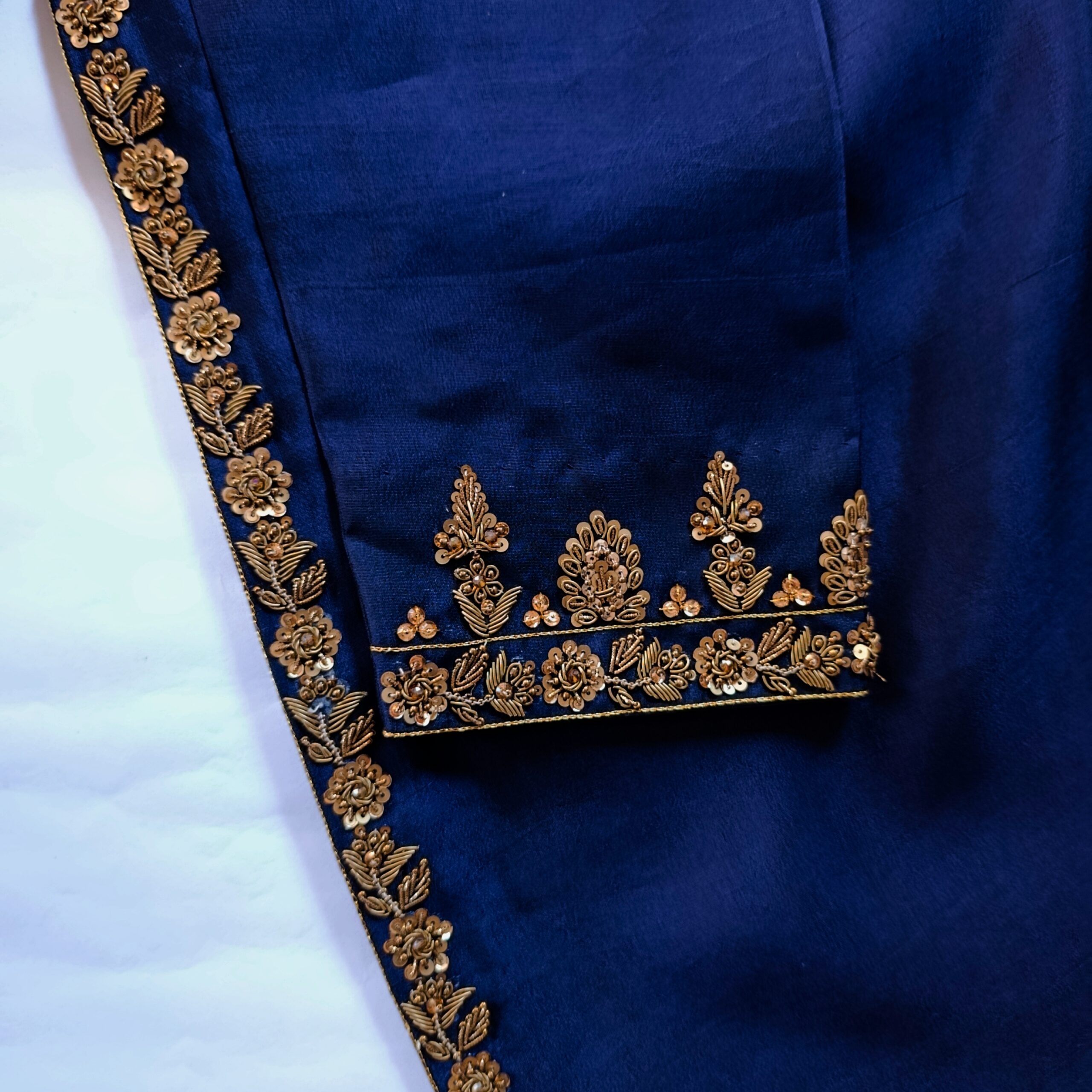 Zar-e-Neelam - Image 7