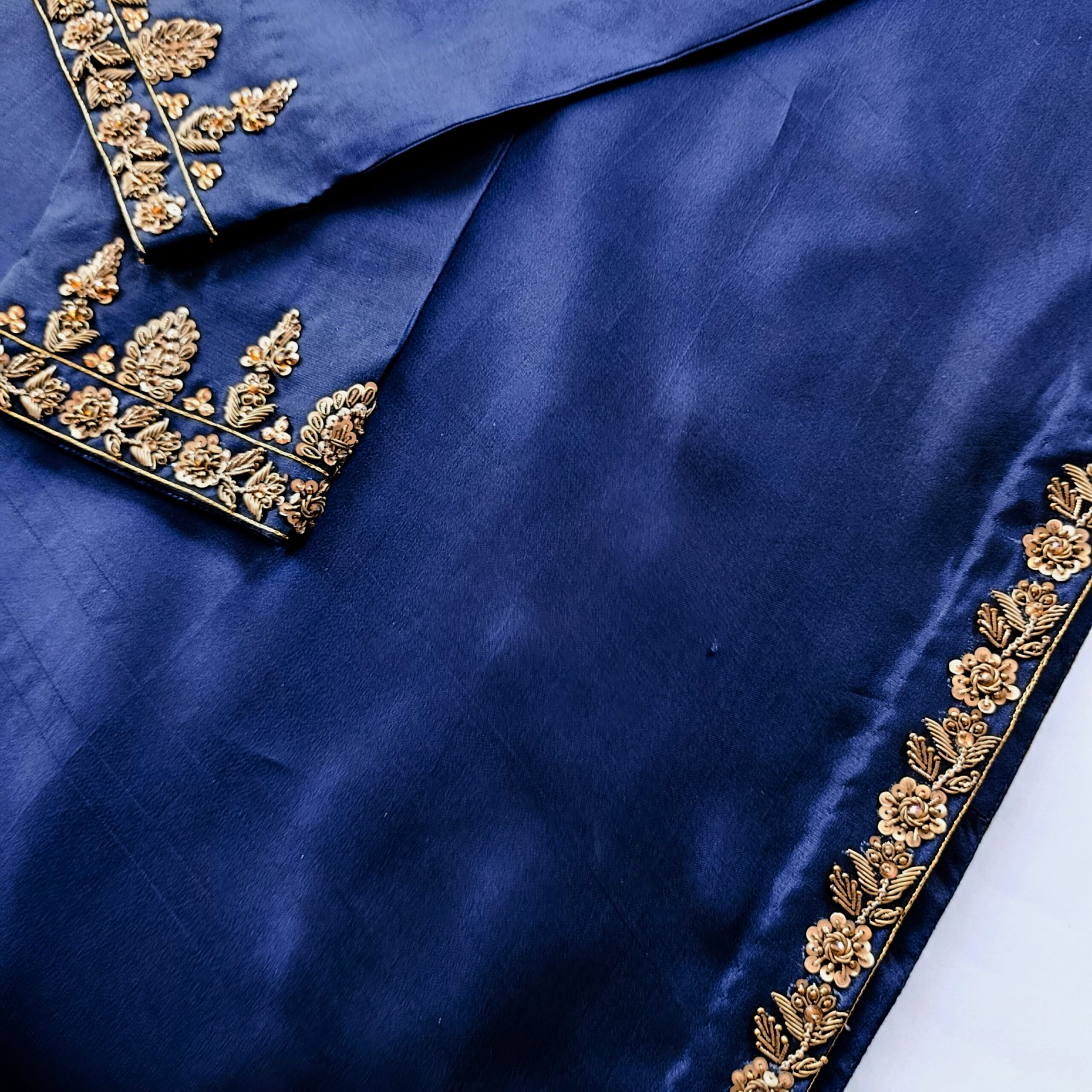 Zar-e-Neelam - Image 3